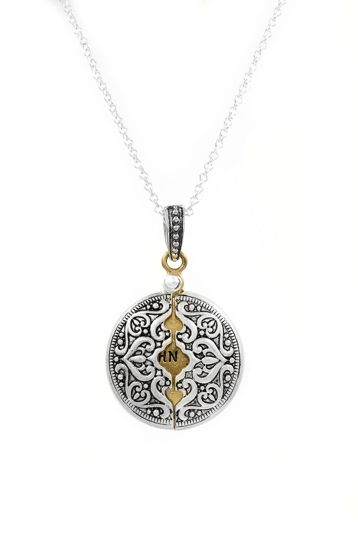 John 3:16 Engraved Message Locket Pendant Necklace